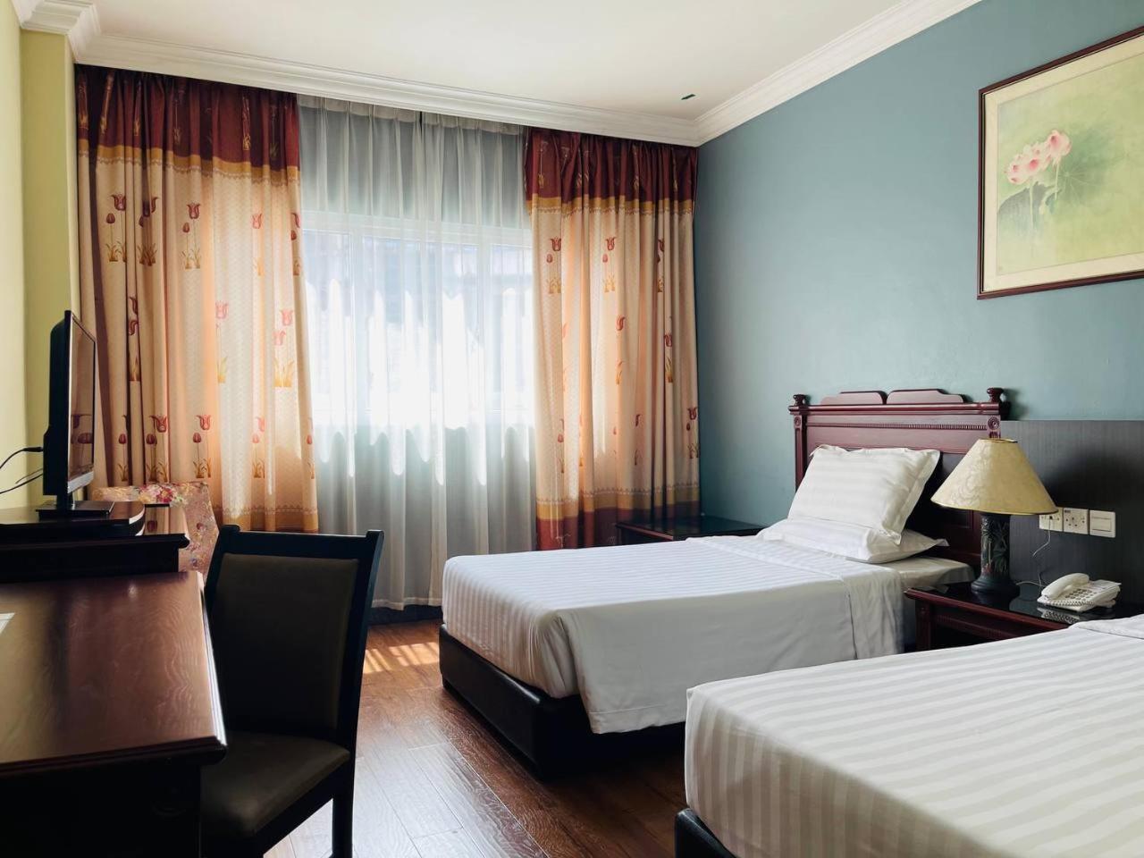 Penview Hotel Kuching Ngoại thất bức ảnh