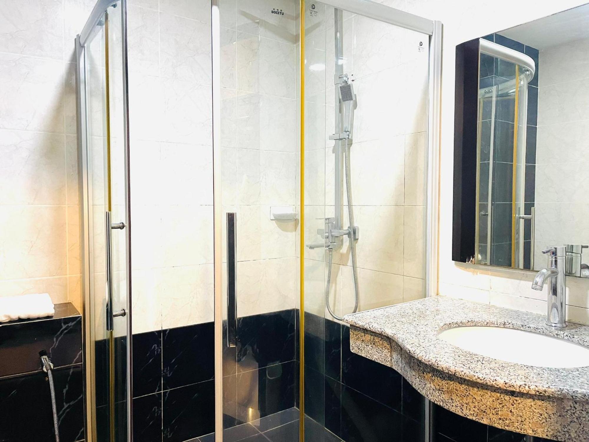 Penview Hotel Kuching Ngoại thất bức ảnh