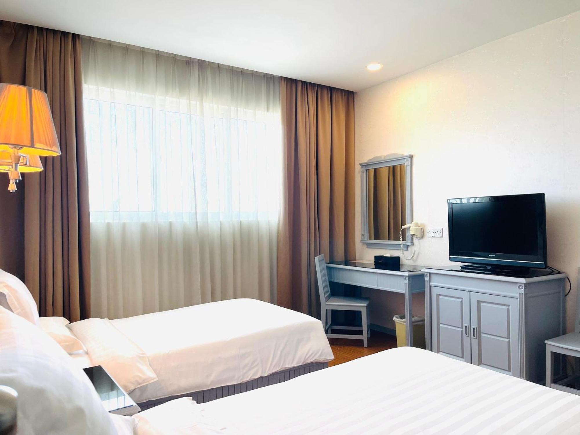 Penview Hotel Kuching Ngoại thất bức ảnh