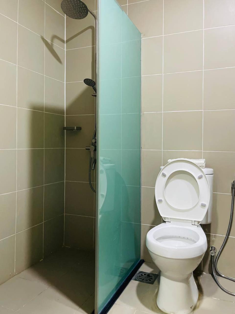 Penview Hotel Kuching Ngoại thất bức ảnh