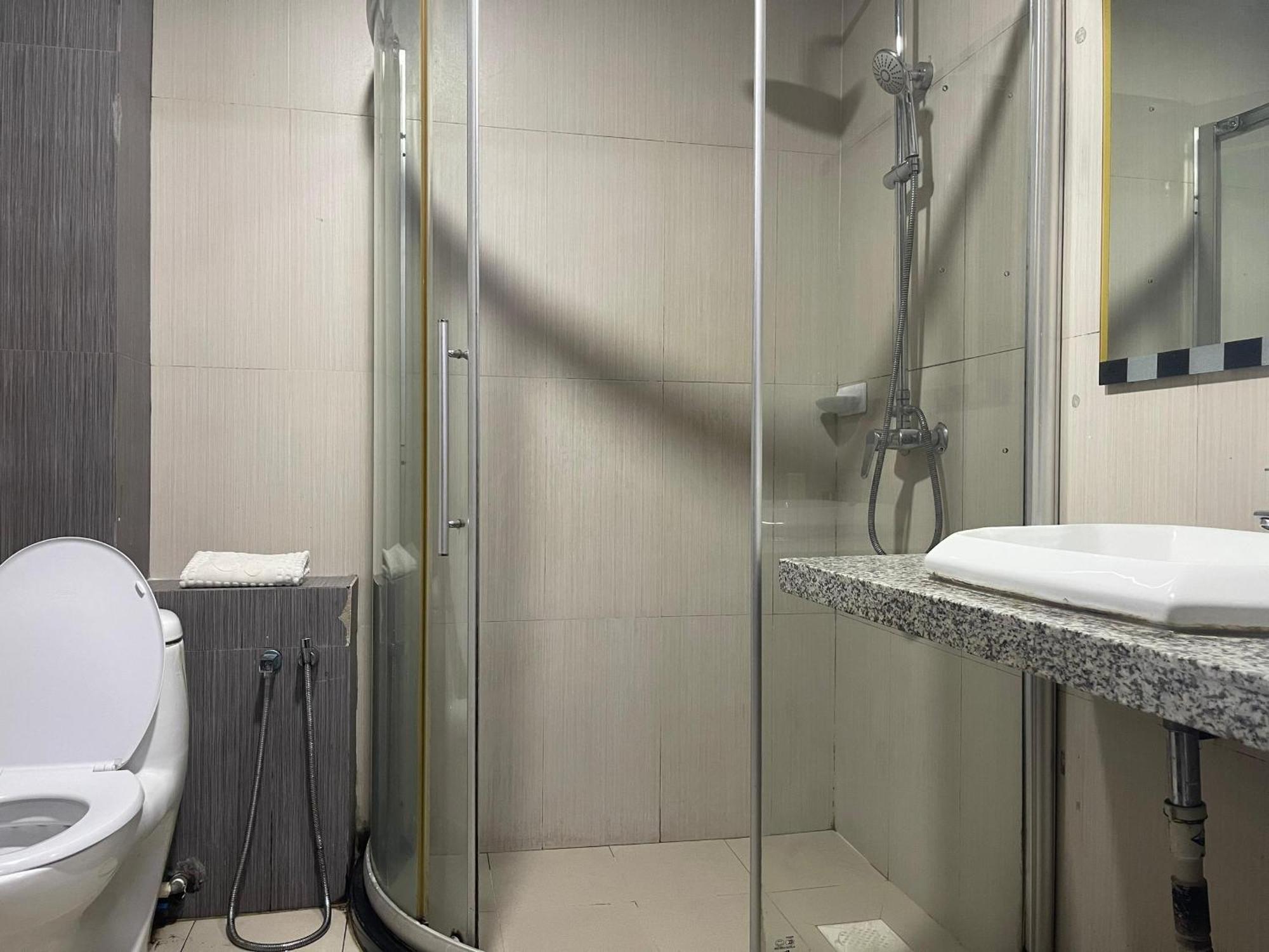 Penview Hotel Kuching Ngoại thất bức ảnh