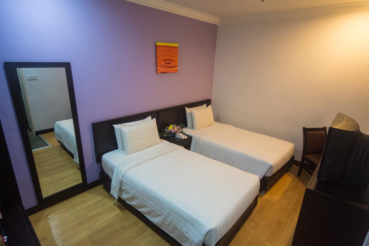 Penview Hotel Kuching Ngoại thất bức ảnh